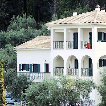 Villa Evgenia Geni  ภายนอก รูปภาพ
