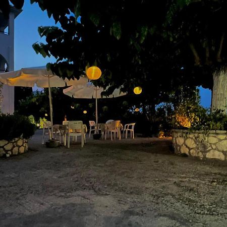 Villa Evgenia Geni  ภายนอก รูปภาพ