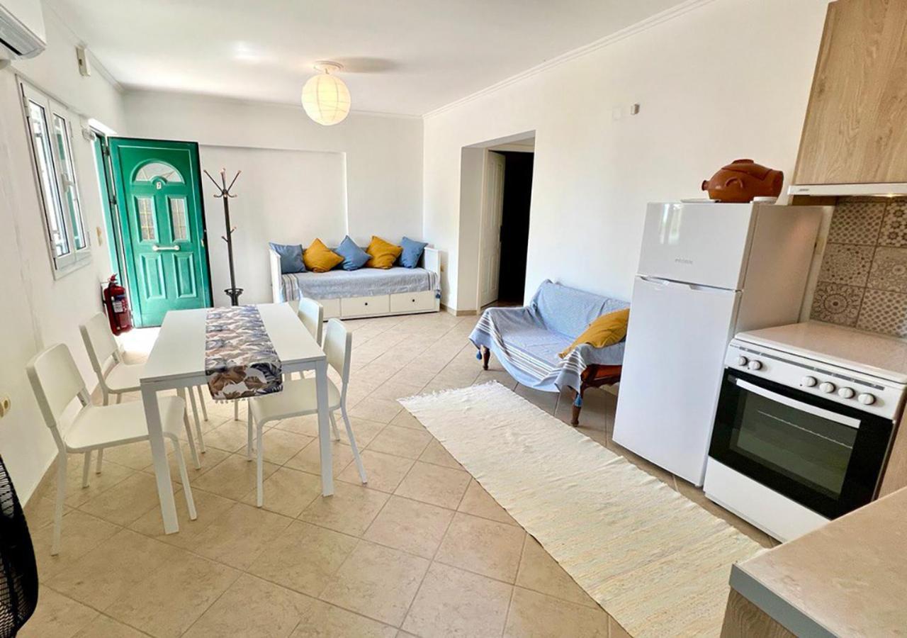 Villa Evgenia Geni  ภายนอก รูปภาพ